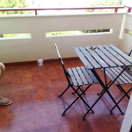 Apartment With 2 Bedrooms In